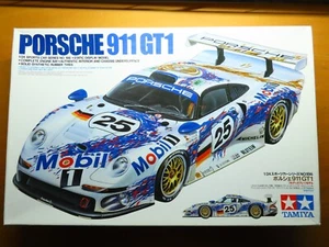 TAMIYA　1/24 PORSCHE 911 GT1　(24186) - Picture 1 of 11
