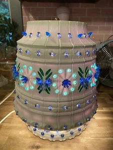VTG 70s LAWNWARE USA Blue Beads & Bird Tabletop Swag Lamp RV Camper Light - Picture 1 of 7