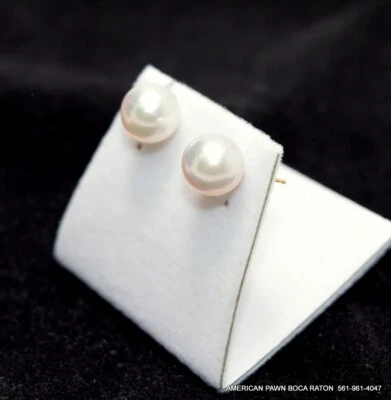 Designer CP 14K Pearl 8.8mm Yellow Gold Studs Earrings - Image 1 of 4