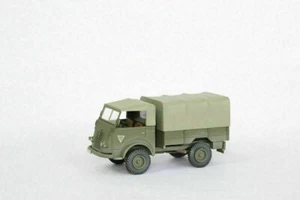 RENAULT 4X4 2087 GOELETTE Wespe Models 1:35 SCALE - ready built 35070 - Picture 1 of 4