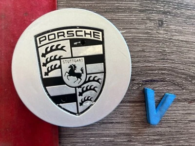 Tapa central #V 1) 15-24 Porsche Macan 3,0 L 7L5,601,149 Foto 1 de 4