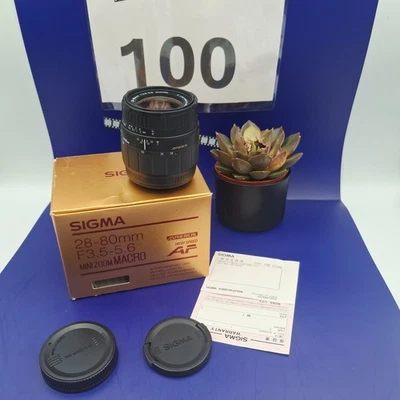 Sigma AF Mini Zoom Macro Aspherical Lens 28-80mm F3.5-5.6 for Minolta AF. refB.N - Image 1 of 4