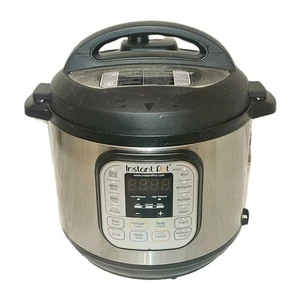 Instant Pot Pressure Cooker IP-DUO60 V3  7-in-1 Programmable 6 Quart - Picture 1 of 5