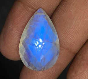 AAAAAA Qualità Arcobaleno Pietra di Luna Pera Briolette Blu Fuoco Rosa Taglio 15x23,5 MM - Foto 1 di 20