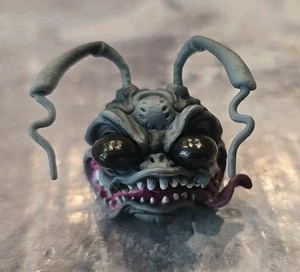 Mezco One:12 Motociclista Gómez Crazy Riding Cucaracha Fink Cabeza Esculpida Escala 1/12 Forraje - Imagen 1 de 6