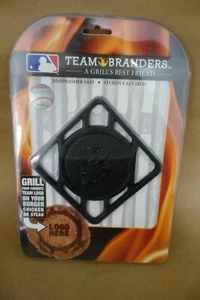Hamburguesa, filete con logotipo de marca del equipo MLB de Chicago White Sox. Parrilla de hierro fundido para padres  - Imagen 1 de 5