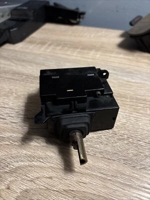 Interruptor intermitente señal de giro OEM 1986-1991 Mazda RX7 FC Stalk RX-7 faltante tallo Foto 1 de 3