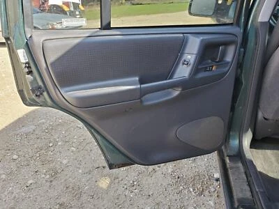 Panel de puerta interior trasero izquierdo (AZ ágata/gris oscuro) Jeep Grand Cherokee 1996-1998 Foto 1 de 4