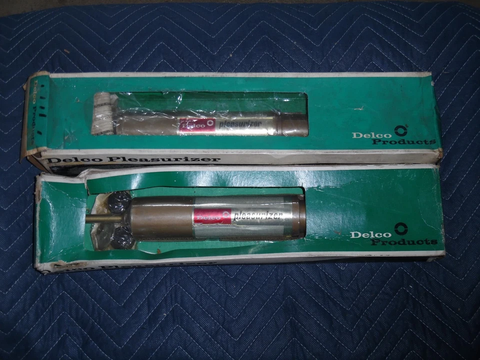  Amortecedores traseiros P1141 Ford Angelia Delco Pleasurizer NOS GM 63-67 - Imagem 1 de 2