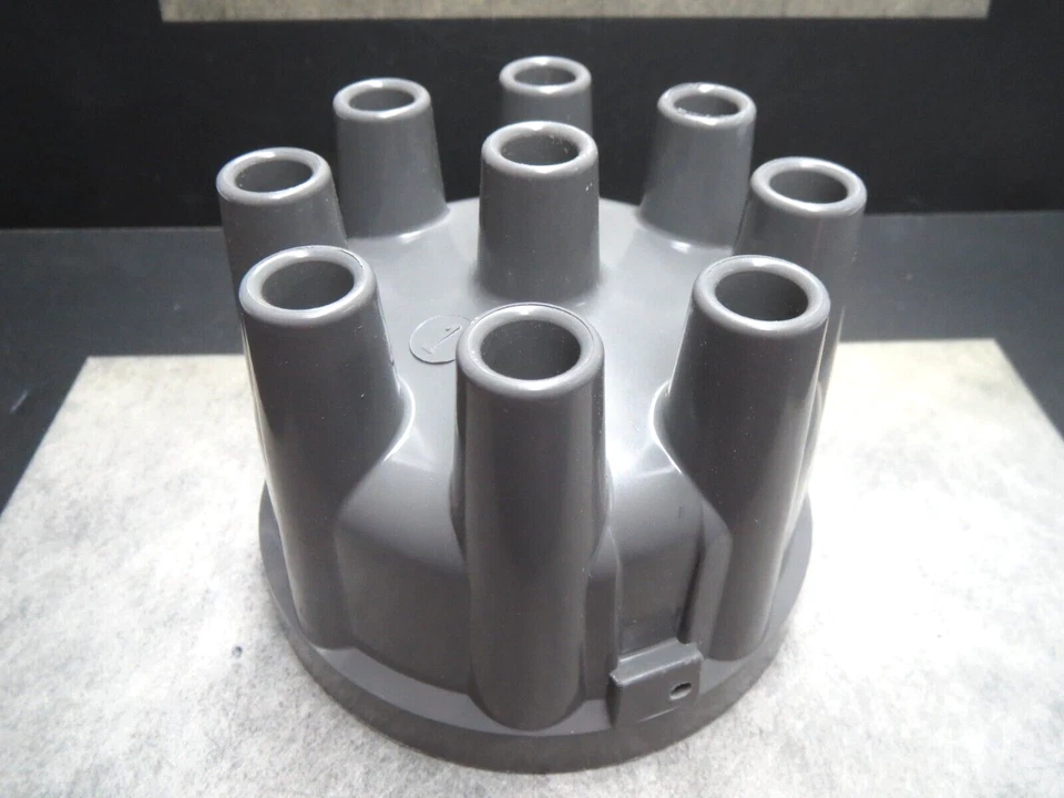 Tapa de distribuidor para cosechadora internacional BWD C176 hecha en EE. UU. - ¡Envío rápido! Foto 1 de 4