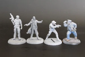 Knight Models Batman Miniature Game 35mm  Lot Primed  resin figures - Picture 1 of 1