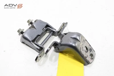 2005 - 2025 NISSAN FRONTIER REAR RIGHT SIDE DOOR HINGE UPPER & LOWER OEM -SET- - Image 1 of 4