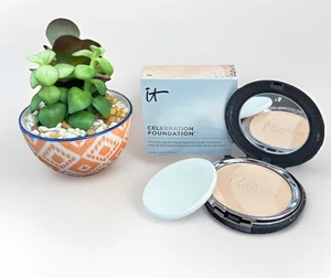 It Cosmetics Celebration Foundation Fair 0.30 oz New With Box - Picture 1 of 1