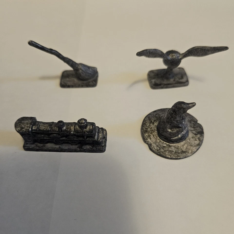 Harry Potter Scene It Complete Cinematic Replacement Parts 4 Movers Tokens - Image 1 of 1