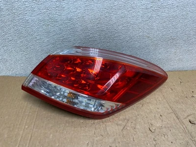 Luz trasera derecha lado pasajero Nissan Murano 2011-2014 OEM V3650 DW Foto 1 de 4