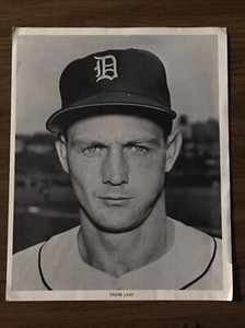 FRANK LARY ~1961 Manny's Baseball Land 8x10 Photo ~Detroit Tigers ~Northport, AL