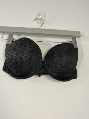 Sujetador Victoria’s Secret Negro Sin Tirantes Carbón Multidireccional/Multiopciones Talla 34DD Foto 1 de 4