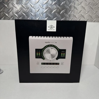 Universal Audio Apollo Twin X DUO Gen 2 Thunderbolt 3 Audio Interface Essentials - Image 1 of 4