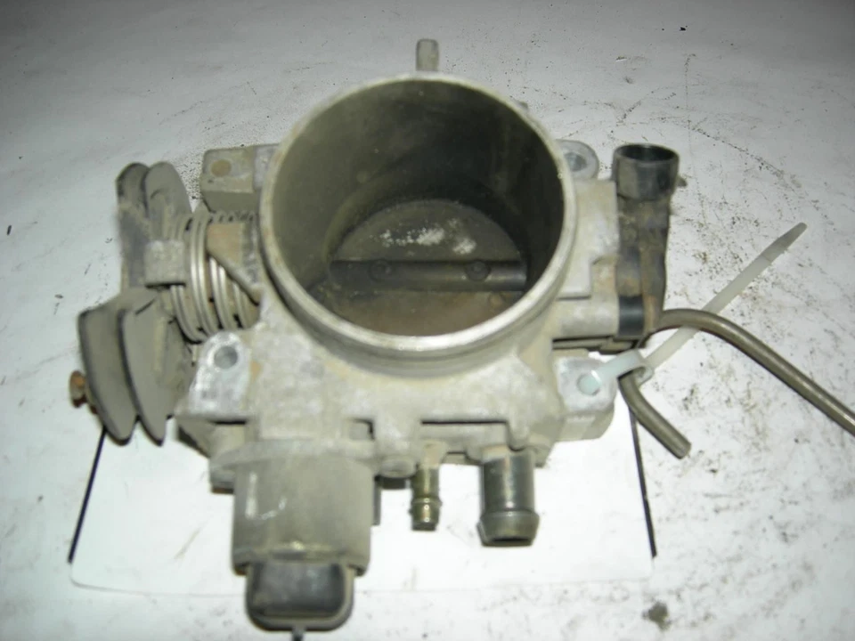 Cuerpo de acelerador OEM para conjunto Grand AM Foto 1 de 1