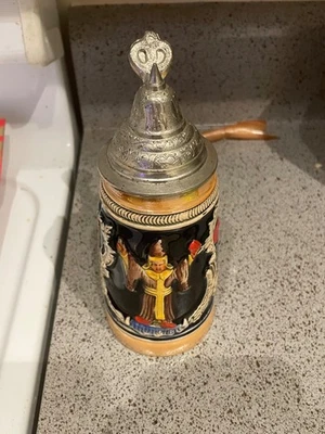 Taza vintage de piedra DBGM Munich Foto 1 de 4