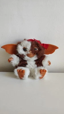 NECA Gremlins Mogwais Combat Gizmo 6" Plush [Rambo Version] RARE - Bild 1 von 3