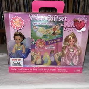 Neu Kelly Dream Club Video Geschenkset Prinzessin Kelly & Saphir Fee Chelsie Puppen - Bild 1 von 11