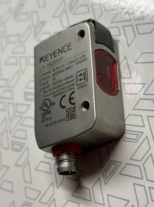 Keyence LR-ZB250CP Distance Laser Sensor w/ M8 connector Type, 250mm range - Picture 1 of 4