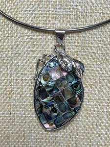 Silver Tone Floral Framed Blue Abalone Mosaic Oval Pendant Collar Necklace 441 - Picture 1 of 15