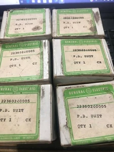 GE 2236024G005 Unidad Pulsador Negro Nuevo - Imagen 1 de 1