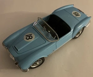 BURAGO DIE FUND METAL MODELO 1/18 LANCIA AURELIA B24 SPIDER (1955) - Imagen 1 de 9