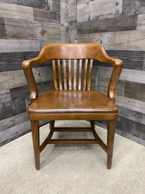 Silla de banquero antigua muebles de madera maciza oficina jurado biblioteca abogado asiento C Foto 1 de 4