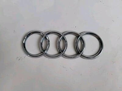 AUDI A4 2009-2012 - emblema de maletero/insignia/anillos 8T0853742B Foto 1 de 4