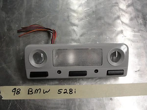 OEM 98 BMW 525i INTERIOR CORTESÍA CÚPULA LECTURA MAPA GRIS CLARO #8369511 - Imagen 1 de 11
