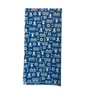 Tela de diseño nórdico azul y blanco 72 x 36 pulgadas Tulipanes Piece Hearts - Imagen 1 de 4