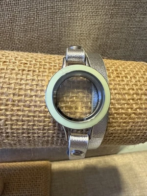 Origami Owl Silver Leather Wrap Bracelet ~ Mint Green Enamel Silver Locket ~ New - Image 1 of 2