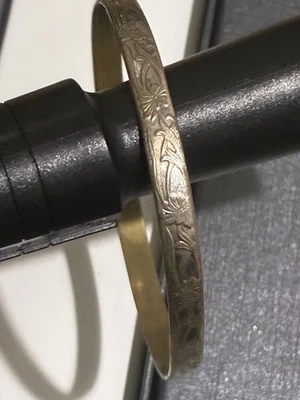 Brazalete de plata de ley 925. Usado Foto 1 de 4