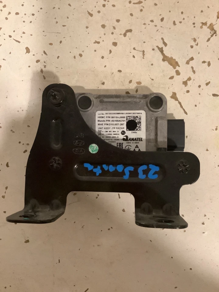 2020-2021 HYUNDAI SONATA FRONT DISTANCE CRUISE RADAR SENSOR A91L-20371 TL - Image 1 of 3