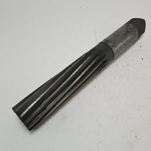 1,5/8". (41.275mm) Alesatore manuale, azionamento 1.3/16". Flauto a spirale lunghezza 6". Usato. - Foto 1 di 8