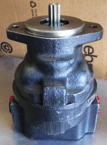 Hydreco 73150265 Steering Valve for New Holland FG85, FG75, FG105 (B Ser.) New G - Picture 1 of 13