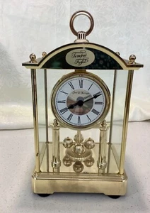 JAMES & HUNTINGTON QUARTZ TEMPUS FUGILE GOLD COLOURED MANTLE CLOCK - Bild 1 von 11
