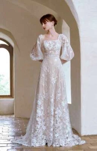 Medieval Puff Sleeve Vintage Wedding Dress Lace Square Neck Retro Romantic - Picture 1 of 14