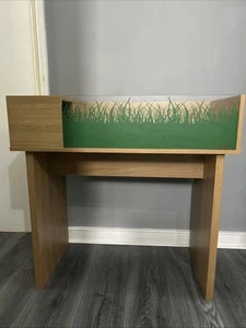 Vivexotic Tortoise Table with Stand - Dimensions: 90cm x 45cm x 21.5cm - Picture 1 of 4