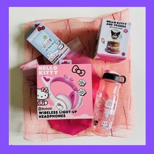 SANRIO HELLO KITTY GIFT BASKET, LOT OF 4, NEW - Picture 1 of 7