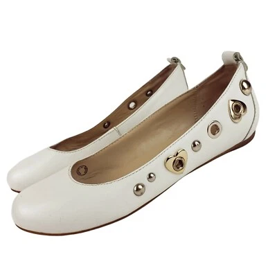 LOVE Moschino Plata Corazón Tachonado Blanco Planos Talla EU 36 US 6 Foto 1 de 4