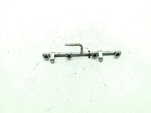 06 07 Kawasaki Ninja ZX10 ZX10R Fuel Injection Injector Rail - Picture 1 of 5