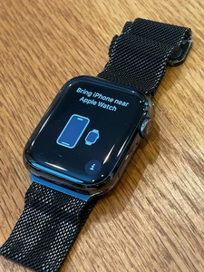 Apple Watch Series 9 SS GPS+CELL 45mm Boîtier Graphite MRMW3LW/A - Photo 1 sur 6