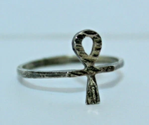 GORGEOUS VTG Ankh Cross Ring Egyptian Cross Ring 925 Sterling Silver Sz 7.25 - Picture 1 of 8