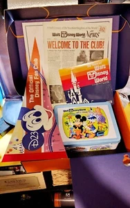 2021 D23 Gold Member Collector Set Celebrating 50 Most Magical Years WDW Resort - Picture 1 of 3