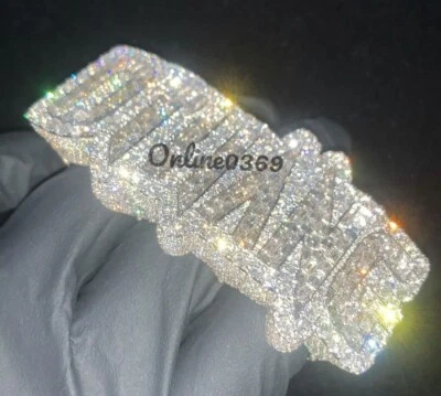 男式个性化三指环 3.6 克拉长方形莫桑石银色免费耳钉 — 第 1/4 张图片