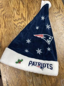 New England Patriots NFL Holiday Forever Santa Hat - Picture 1 of 2